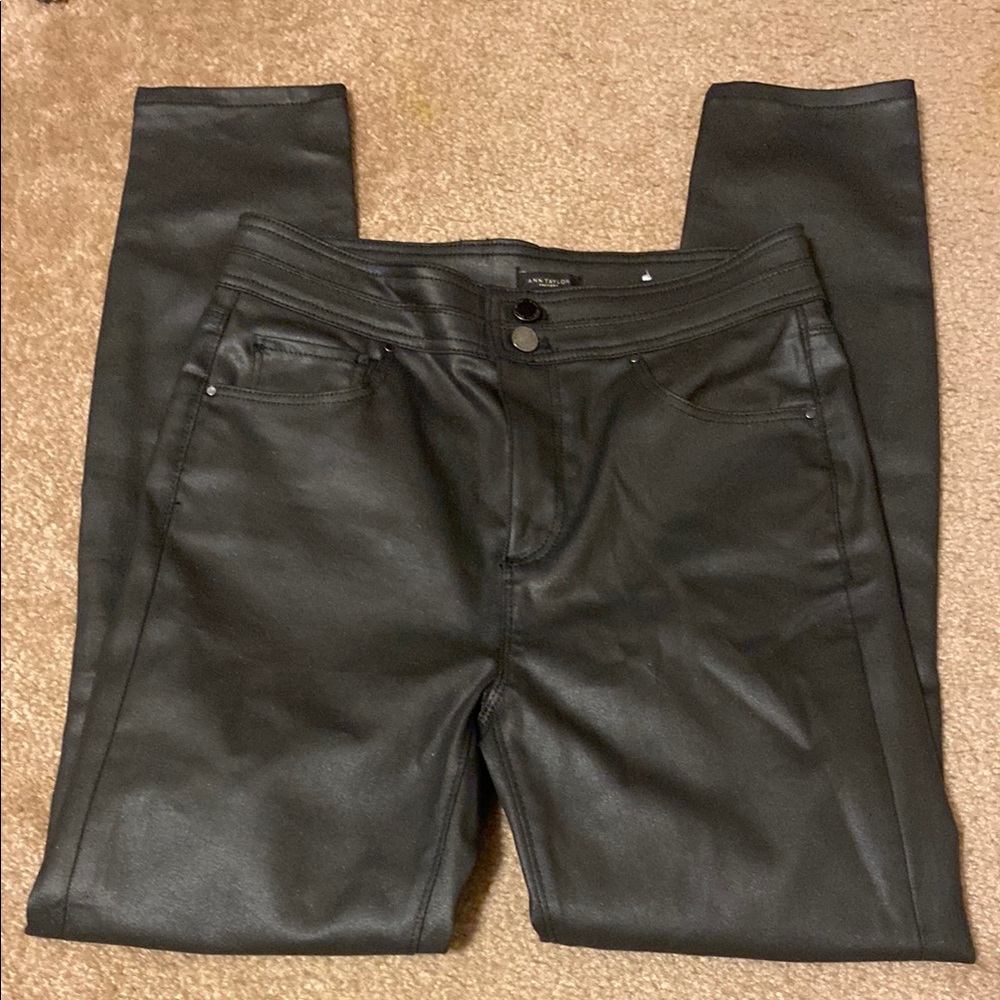 Ann Taylor Black Skinny Pants